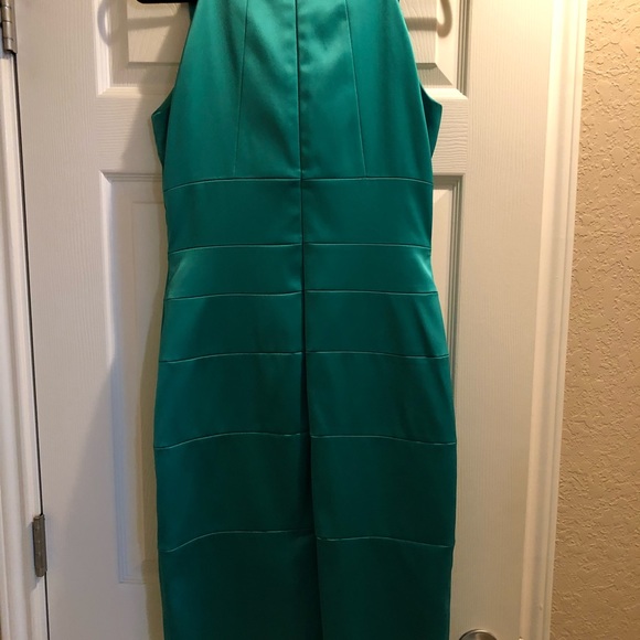 Signature by Sangria Green Dress - Picture 2 of 4